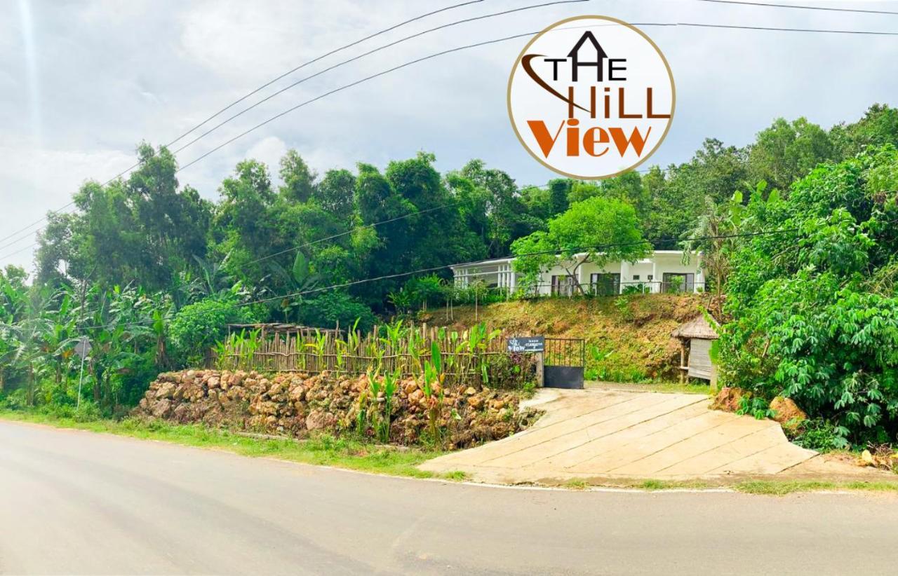 Отель The Hill View Lombok Kuta  Экстерьер фото